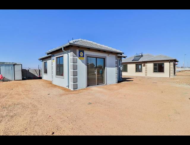 3 BEDROOM HOUSE FOR SALE IN WINDMILL PARK